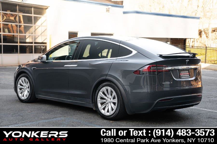 Used 2017 Tesla Model X 100D image 23