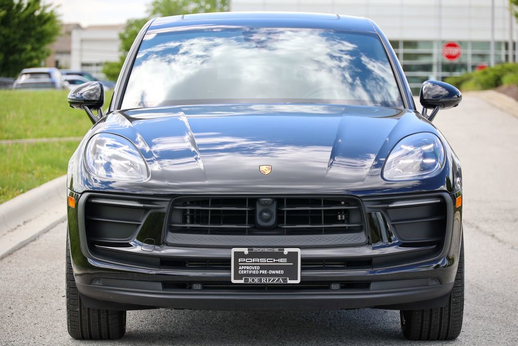 Certified 2026 Porsche Macan AWD/4WD image 17