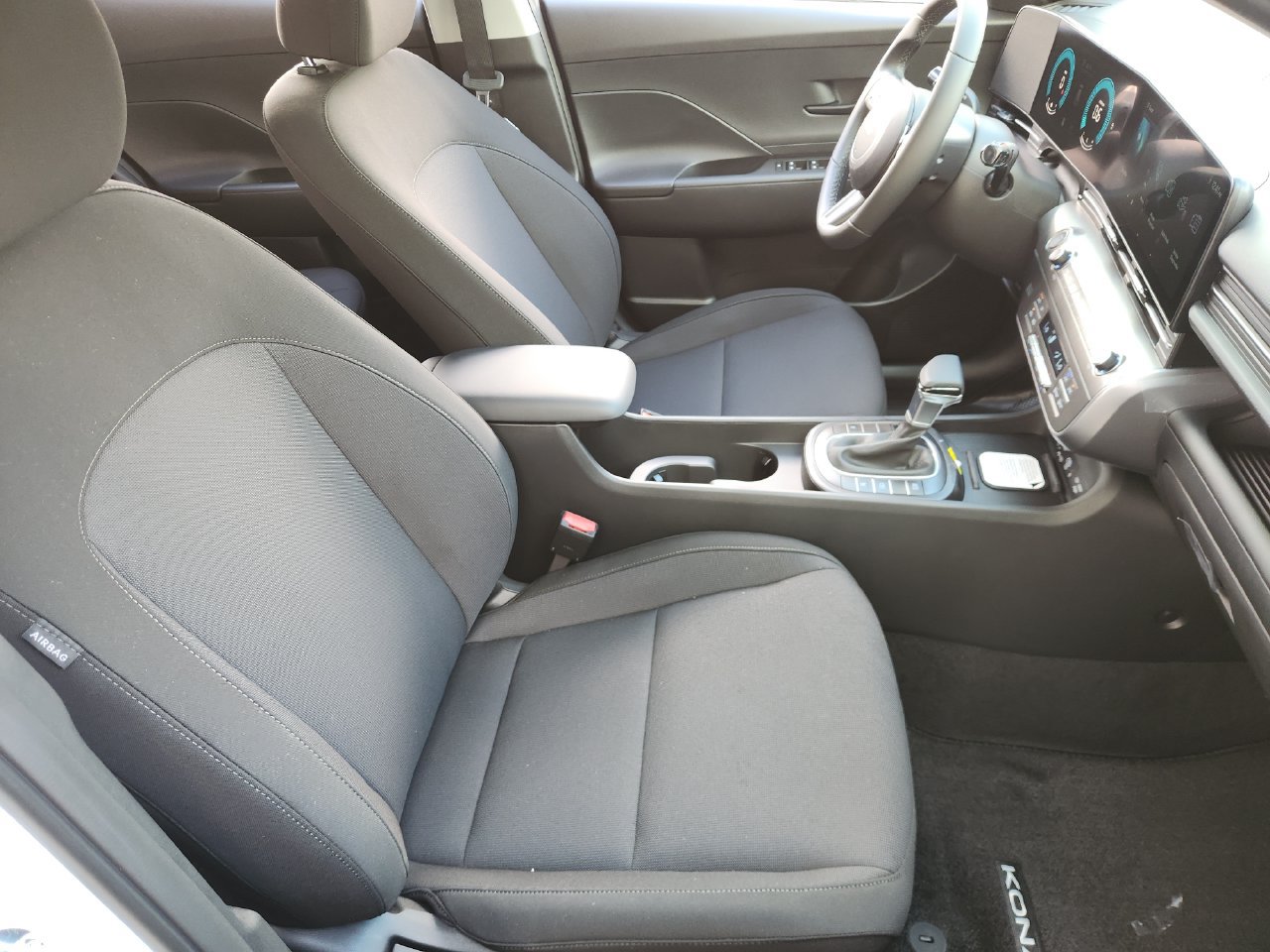 New 2027 Hyundai Kona SEL Sport FWD image 10