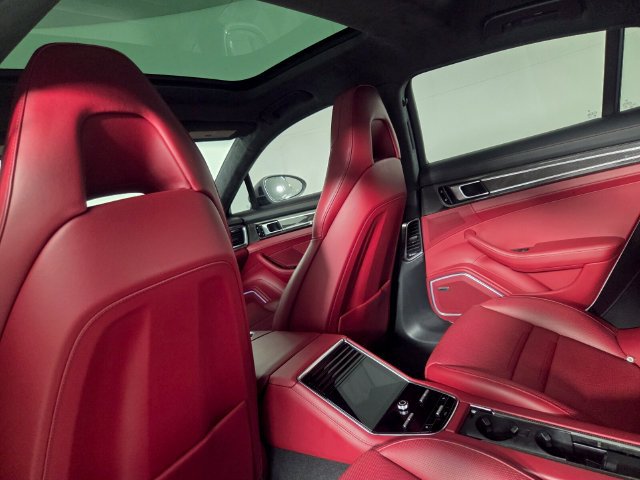 Used 2020 Porsche Panamera Turbo AWD/4WD image 26