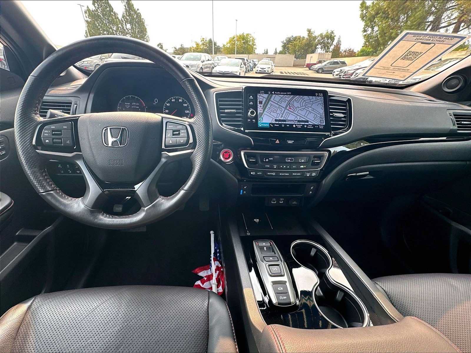 Used 2025 Honda Ridgeline Black Edition image 17