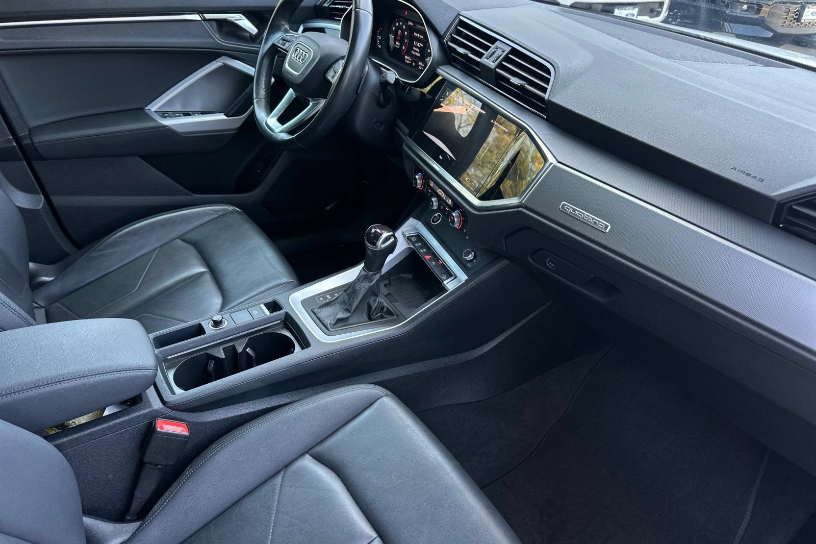 Used 2024 Audi Q3 2.0T Premium AWD/4WD image 15