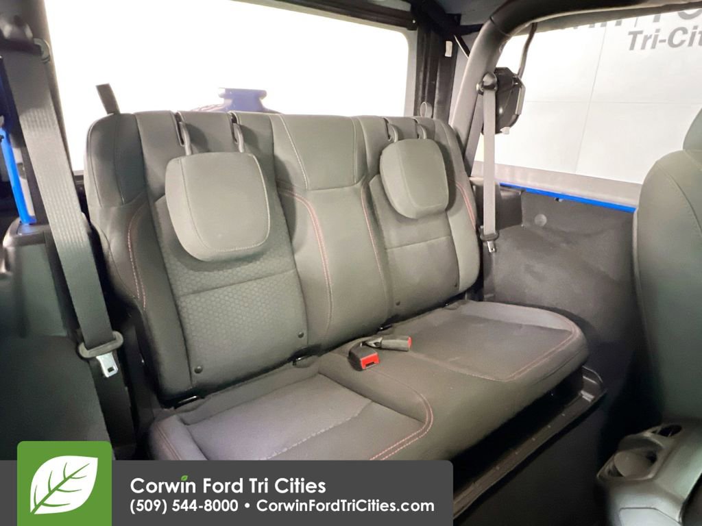 Used 2022 Jeep Wrangler Rubicon w/ LED Lighting Group image 15