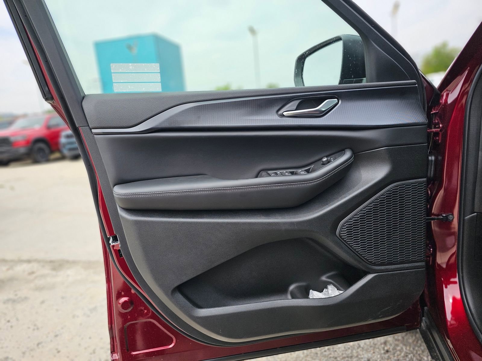 New 2026 Jeep Grand Cherokee Laredo RWD image 21