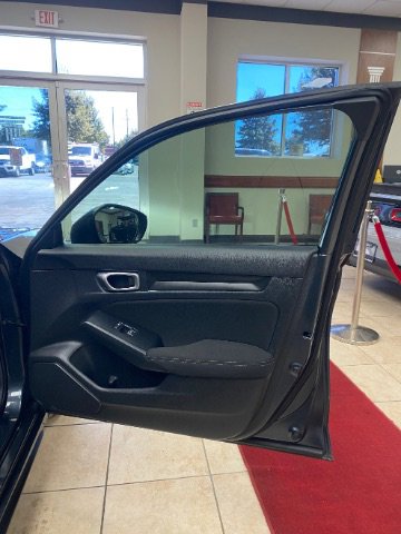 Used 2024 Honda Civic LX image 6