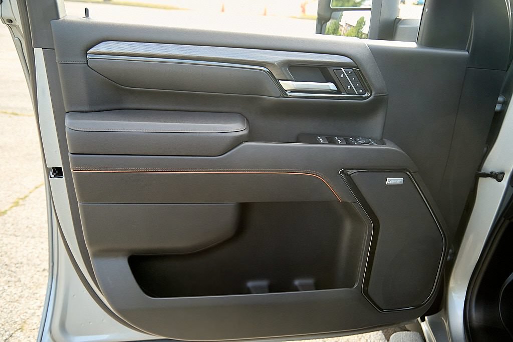 New 2026 GMC Sierra 2500 AT4 w/ AT4 Premium Plus Package AWD/4WD image 28