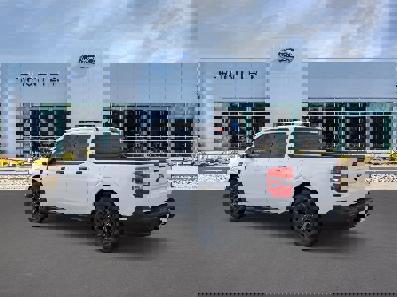 New 2026 Ford Maverick XLT image 4