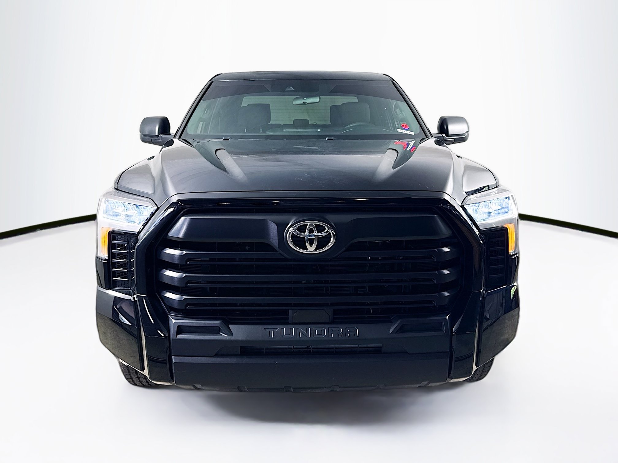 Used 2025 Toyota Tundra SR w/ SR Tow Package AWD/4WD image 3