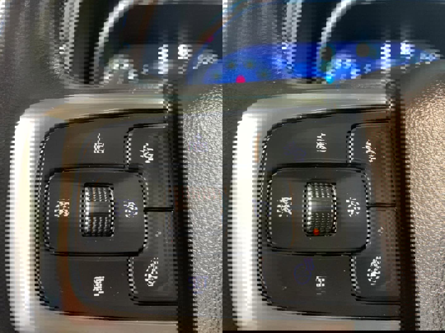 Used 2022 Chevrolet Tahoe LT w/ LT Signature Plus Package image 15