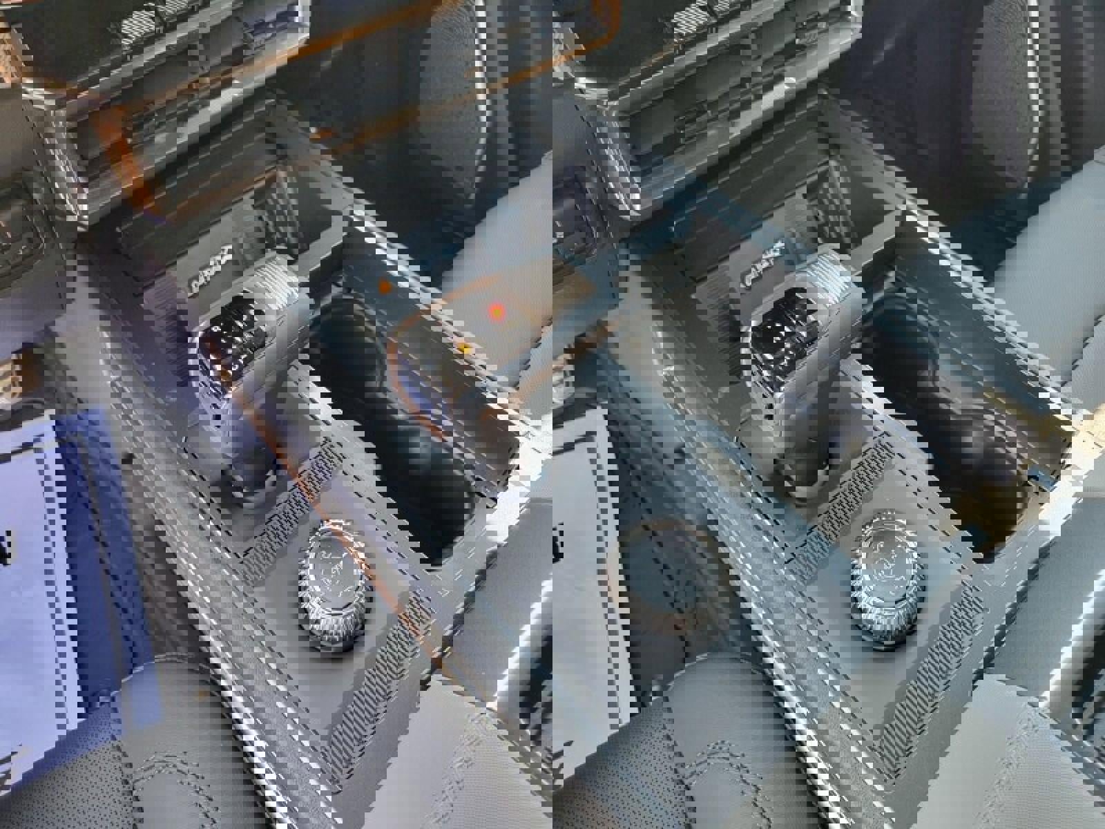 New 2025 GMC Hummer EV 2X w/ LPO, Illumination Package image 17