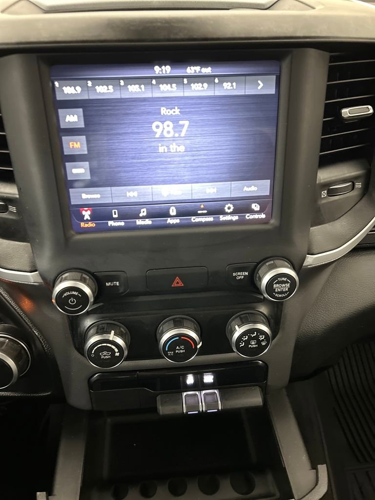 Used 2021 RAM 1500 Big Horn image 16