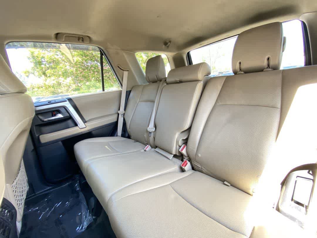 Used 2018 Toyota 4Runner Limited AWD/4WD image 25