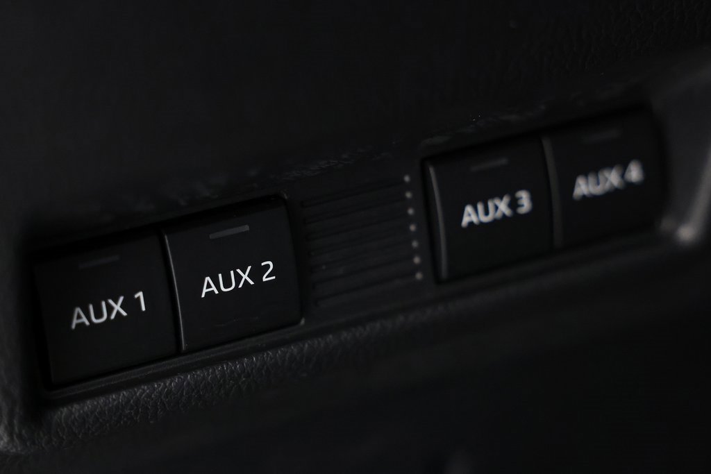 Used 2025 Lexus GX 550 image 26