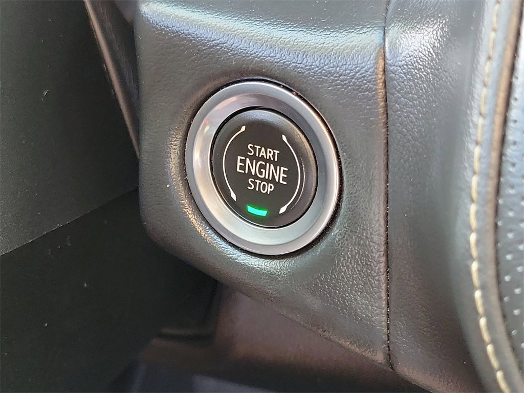 Certified 2022 GMC Yukon SLT w/ SLT Premium Package image 16