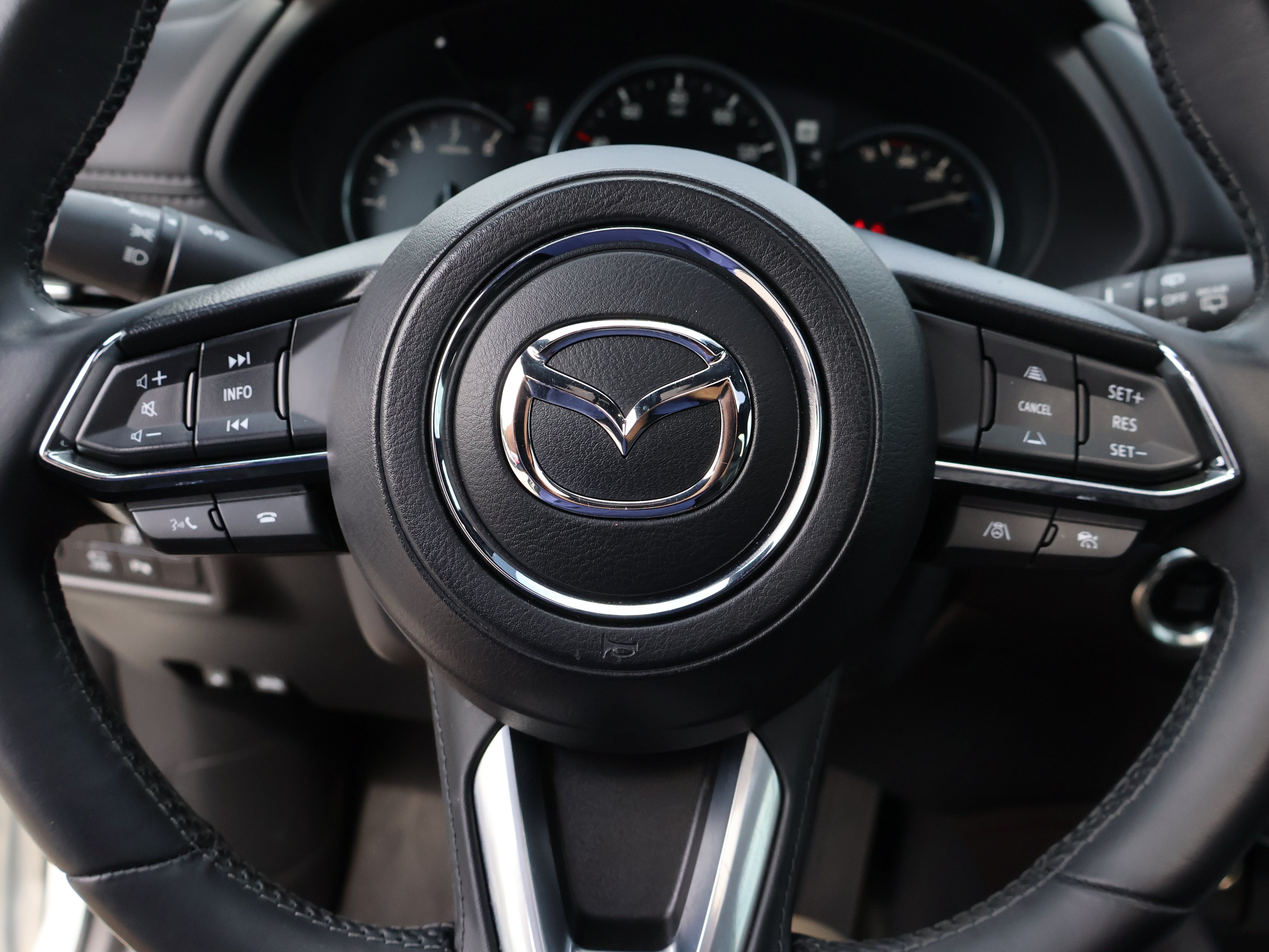 Used 2022 MAZDA CX-5 Signature AWD/4WD image 40
