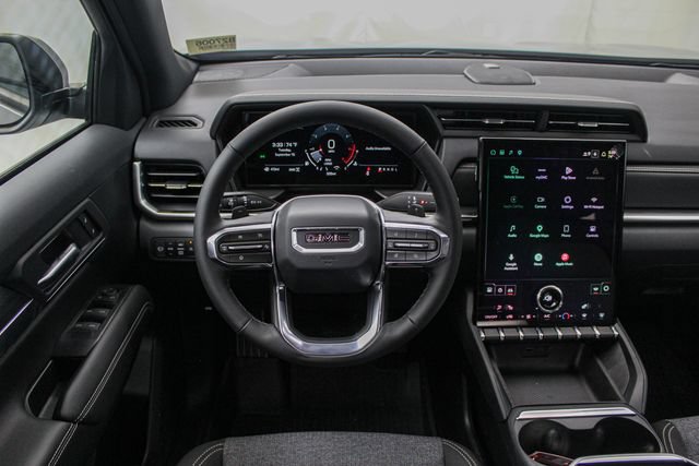 New 2027 GMC Terrain Elevation w/ LPO, Floor Liner Package AWD/4WD image 14