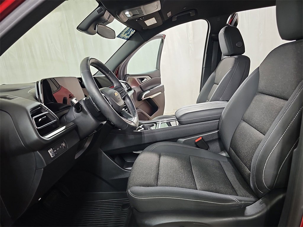 Certified 2024 Chevrolet Traverse LT w/ Trailering Package image 23