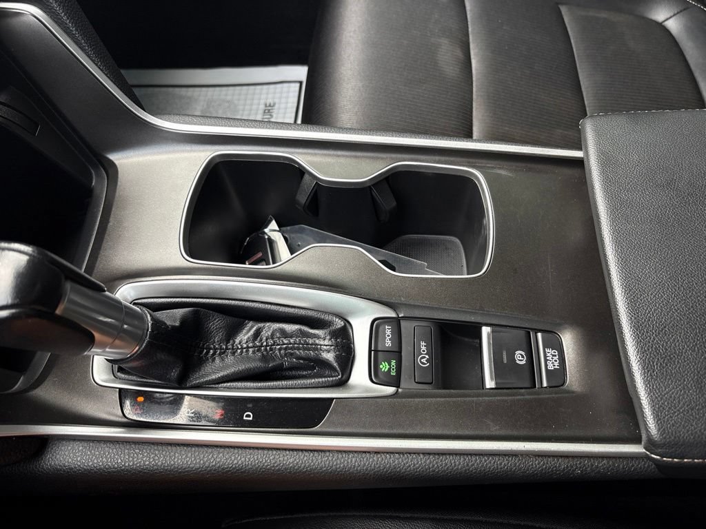 Used 2022 Honda Accord Sport image 25