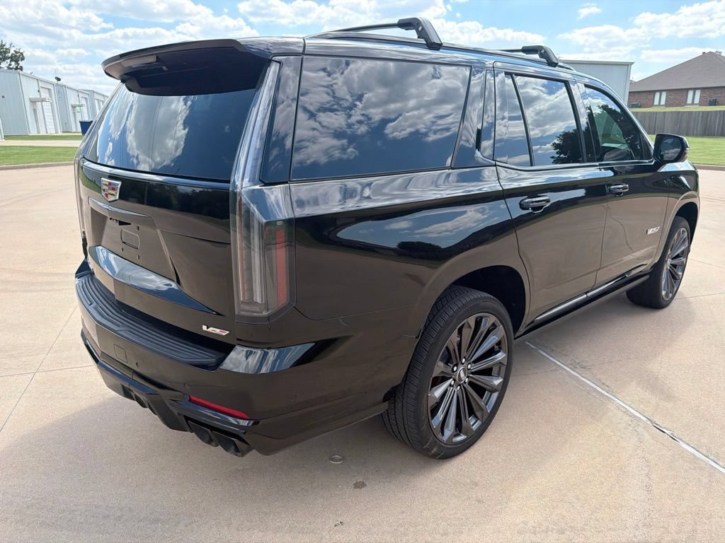 Used 2026 Cadillac Escalade V AWD/4WD image 5