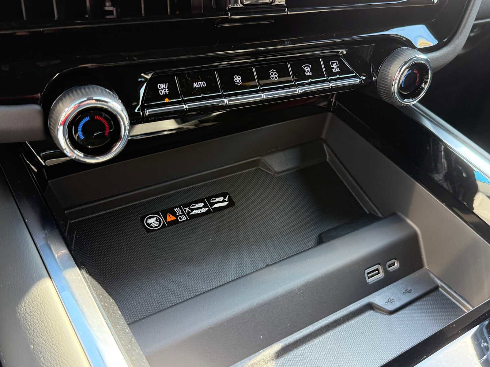 New 2026 Chevrolet Tahoe LT w/ Comfort Package image 55