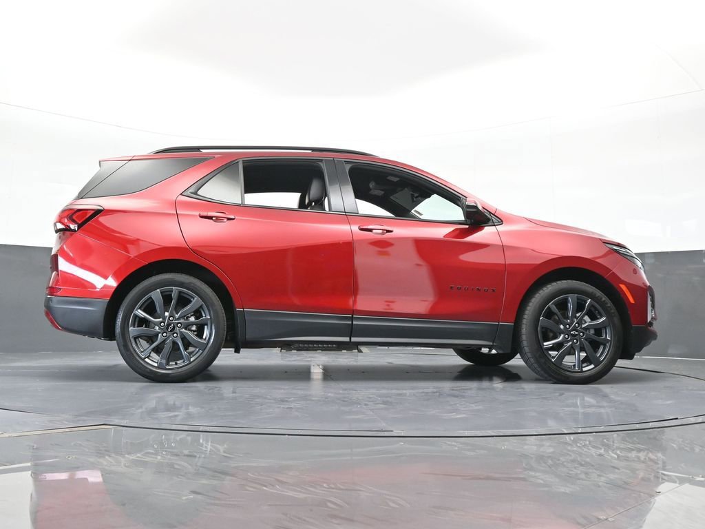 Used 2022 Chevrolet Equinox RS w/ RS Leather Package image 73
