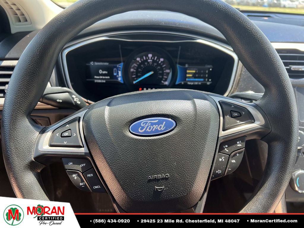 Used 2018 Ford Fusion S FWD image 17