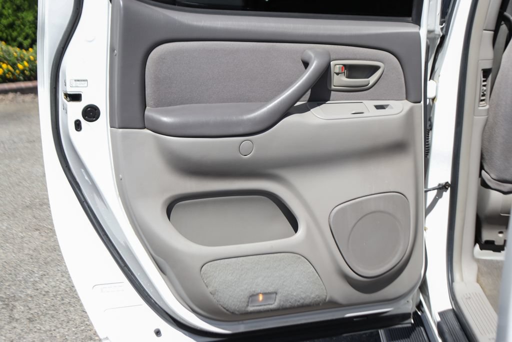 Used 2004 Toyota Tundra Limited RWD image 30