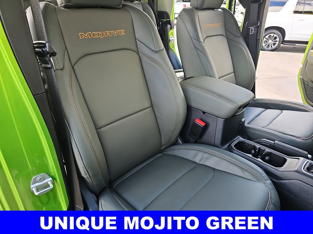 New 2025 Jeep Gladiator Mojave w/ Convenience Group image 10