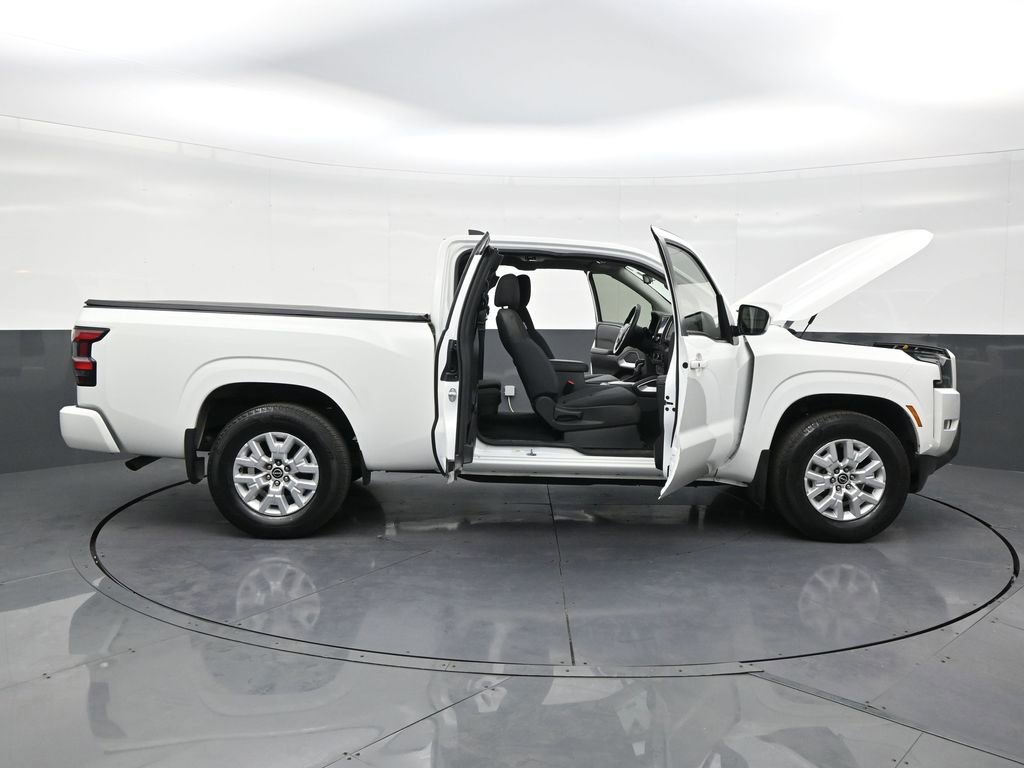Used 2023 Nissan Frontier SV w/ SV Convenience Package image 30