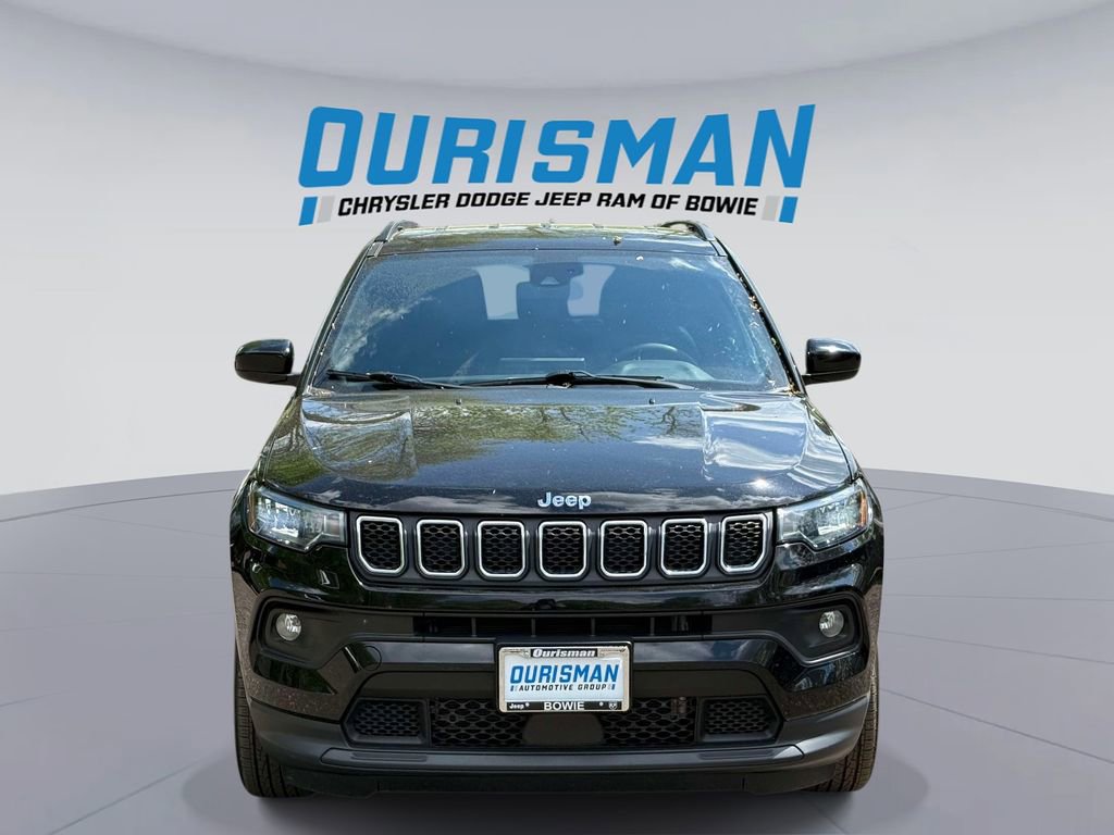 Used 2023 Jeep Compass Latitude AWD/4WD image 6