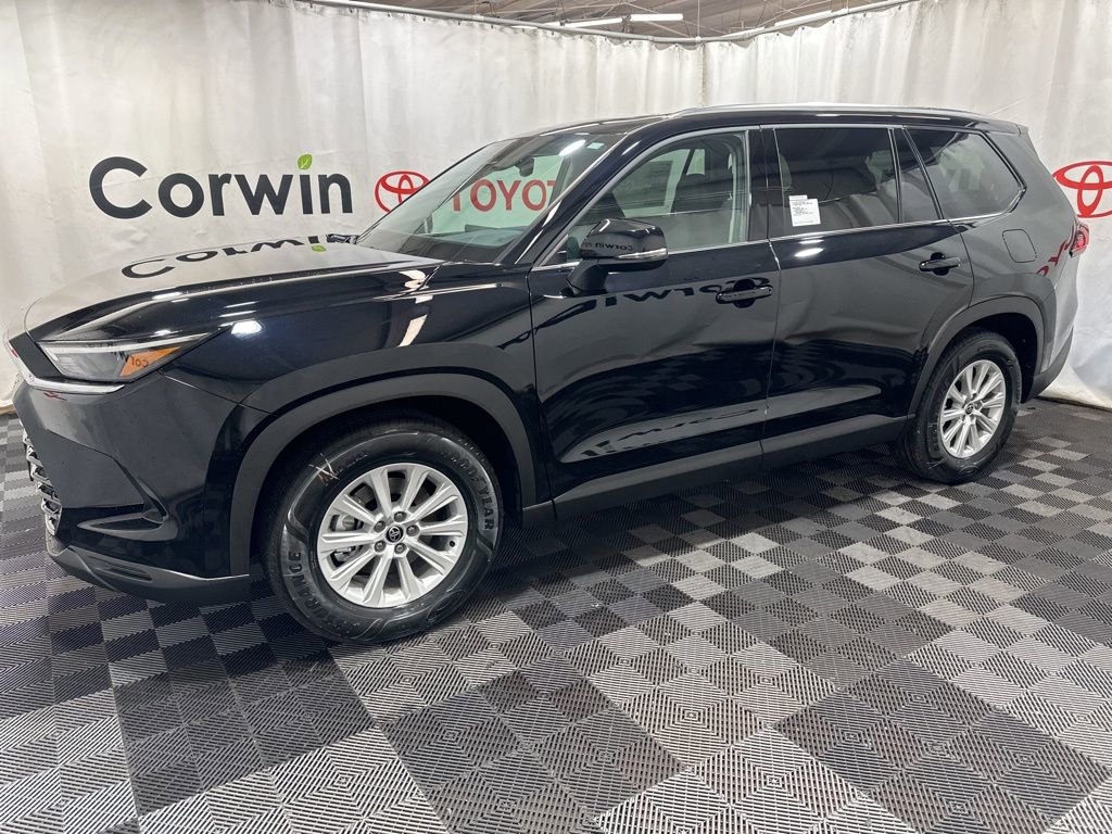 Used 2026 Toyota Grand Highlander XLE image 4