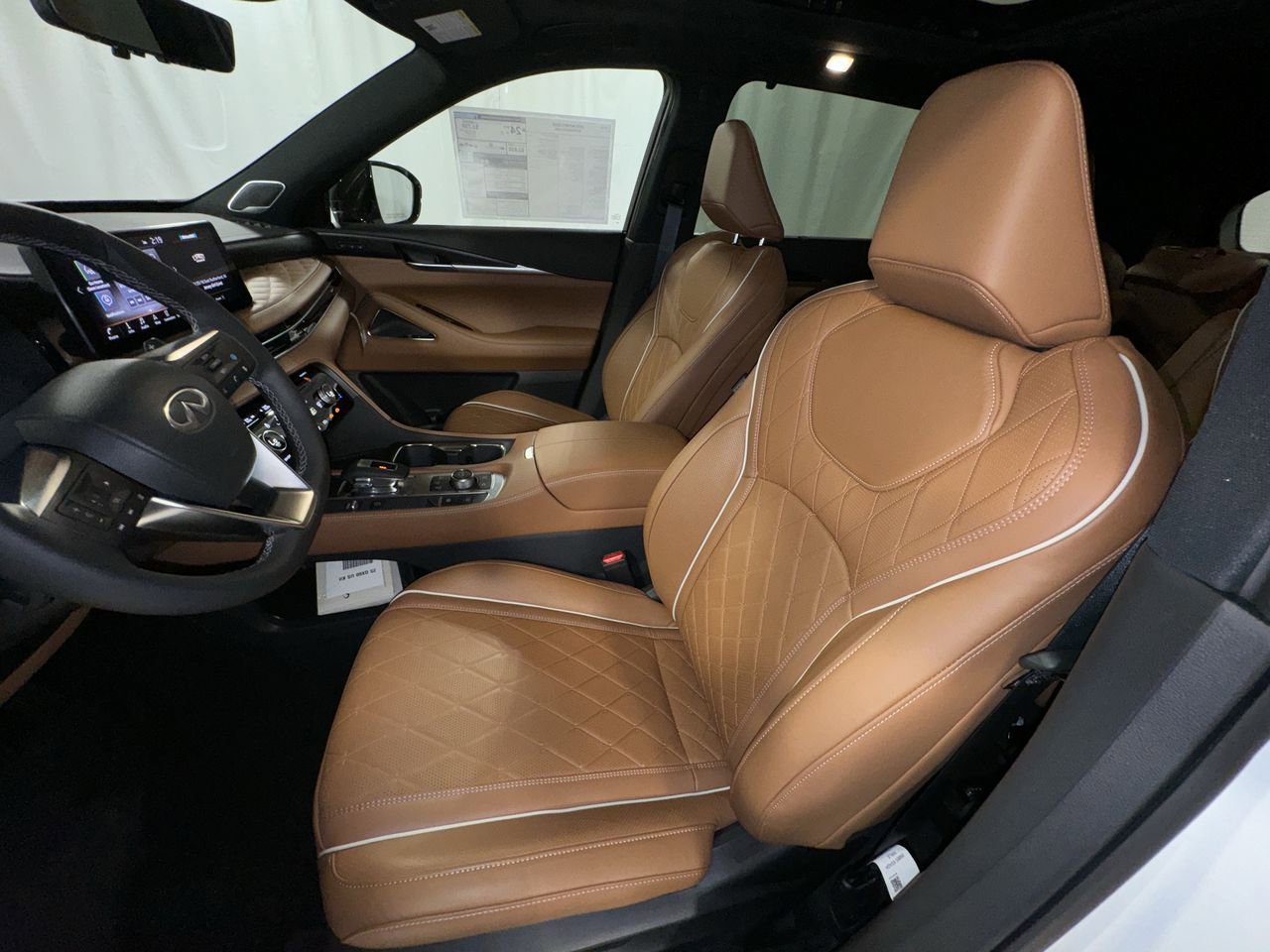 Certified 2025 INFINITI QX60 Autograph w/ Lighting Package (N92) image 14