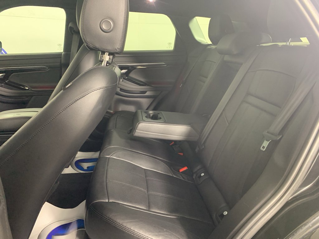 Used 2020 Land Rover Range Rover Evoque SE image 34