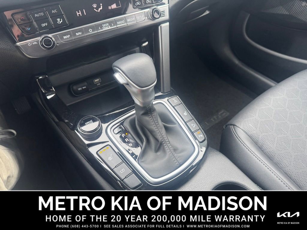 Used 2025 Kia Seltos SX image 19