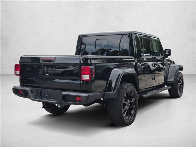 Used 2024 Jeep Gladiator Sport AWD/4WD image 5
