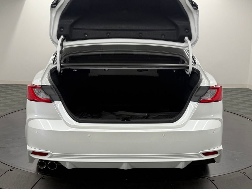 Used 2026 Toyota Camry XSE w/ Premium Plus Package image 13