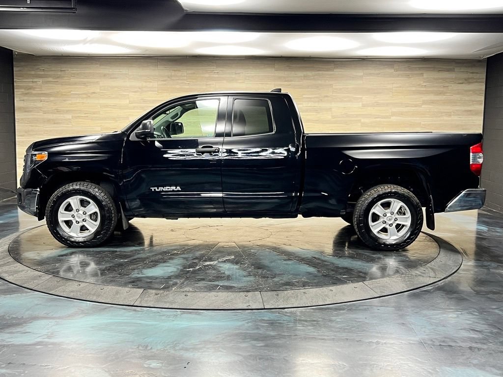 Used 2020 Toyota Tundra SR5 w/ SR5 Upgrade Package AWD/4WD image 21