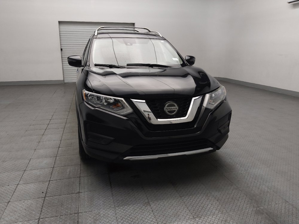 Used 2019 Nissan Rogue S w/ Special Edition Package FWD image 14