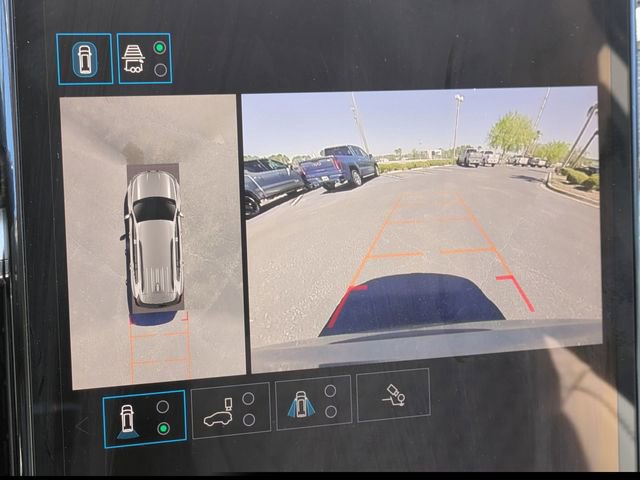 Used 2025 GMC Acadia Denali image 24