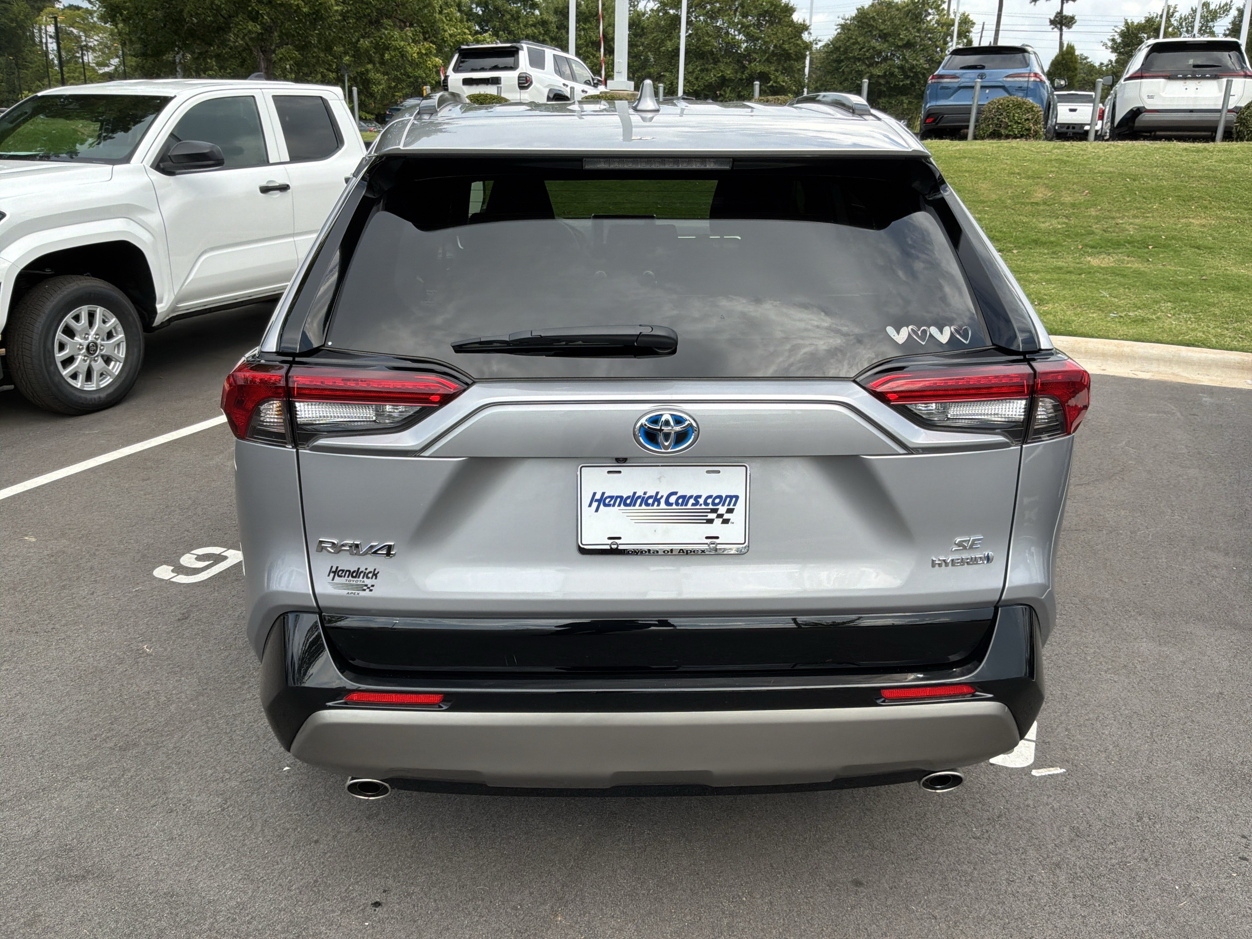 Used 2024 Toyota RAV4 SE w/ Weather Package AWD/4WD image 9