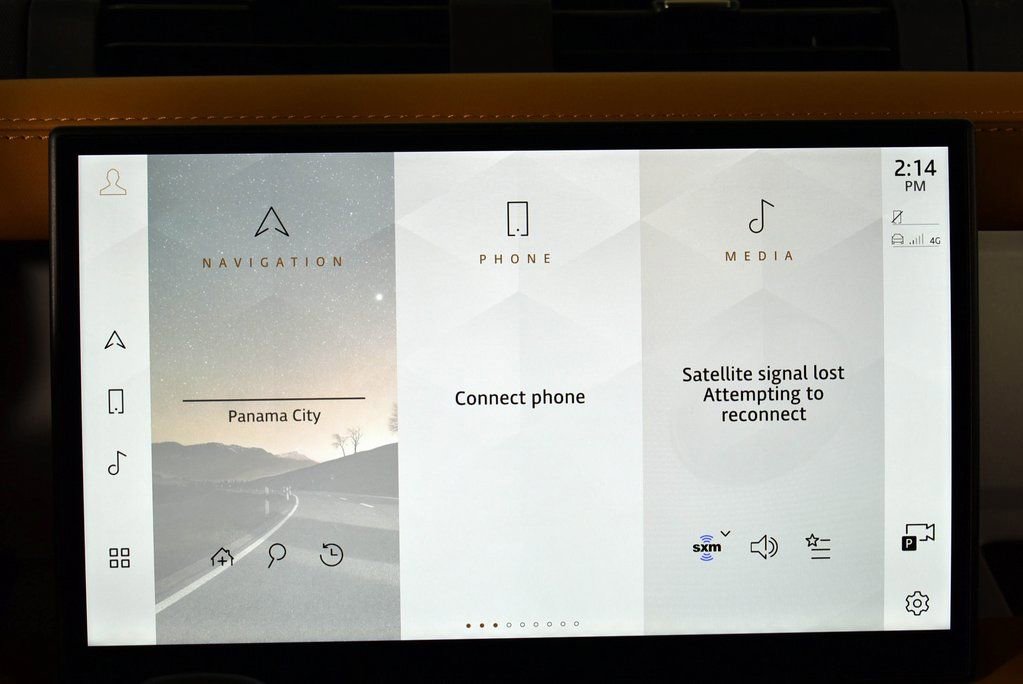 Used 2024 Land Rover Defender 130 S image 42