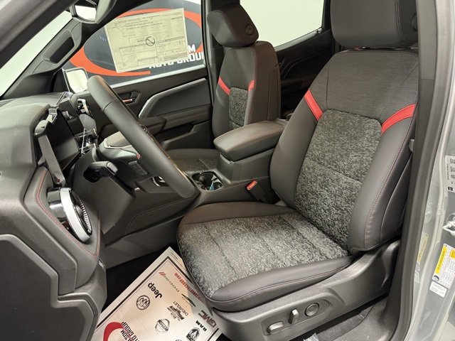 New 2025 Chevrolet Colorado Z71 image 10