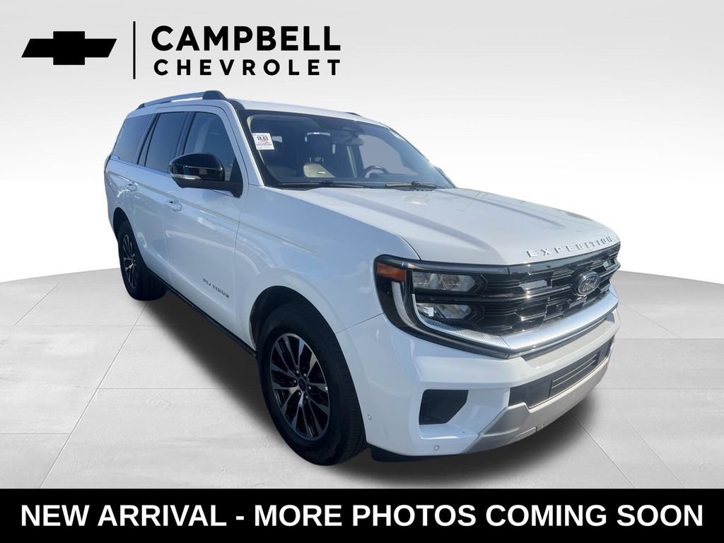 Used 2025 Ford Expedition Platinum AWD/4WD image 7