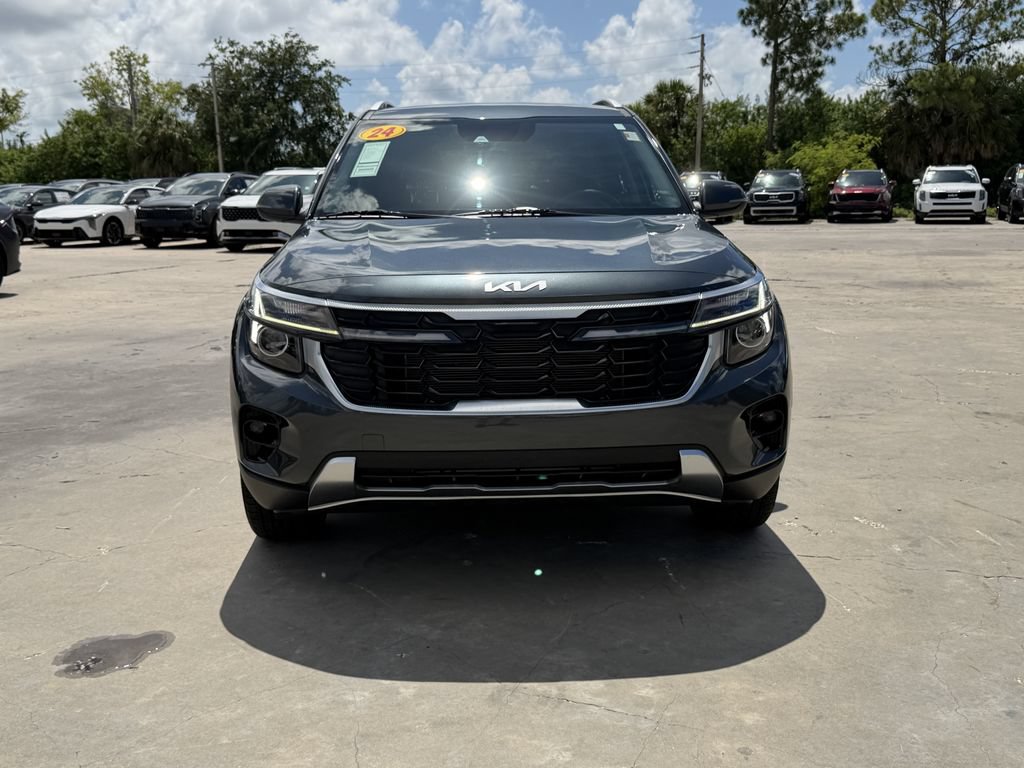 Certified 2024 Kia Seltos S FWD image 8