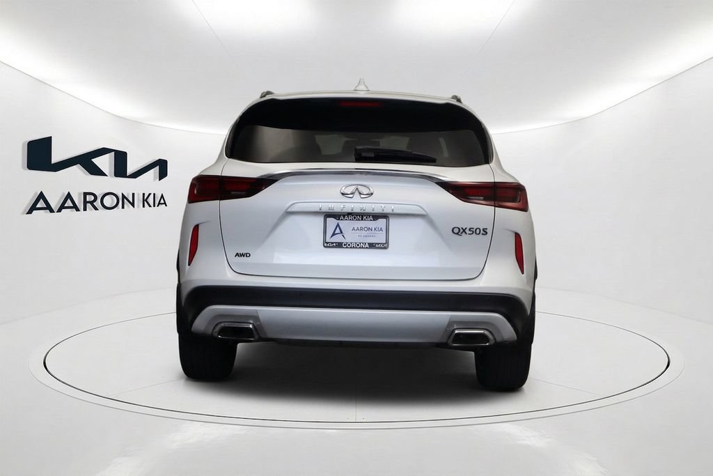 Used 2023 INFINITI QX50 Sport AWD/4WD image 5