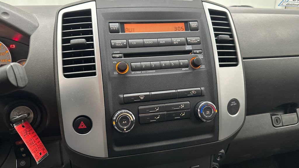 Used 2012 Nissan Frontier SV w/ Sport Appearance Pkg image 10