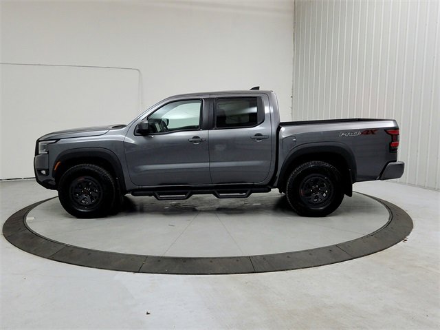 Used 2025 Nissan Frontier PRO-4X image 4