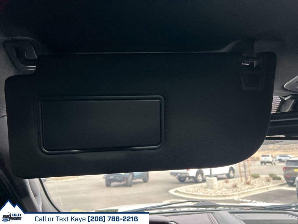 Used 2015 Ford F150 Platinum w/ Technology Package image 40