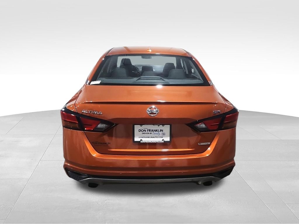 Used 2021 Nissan Altima 2.0 SR FWD image 7