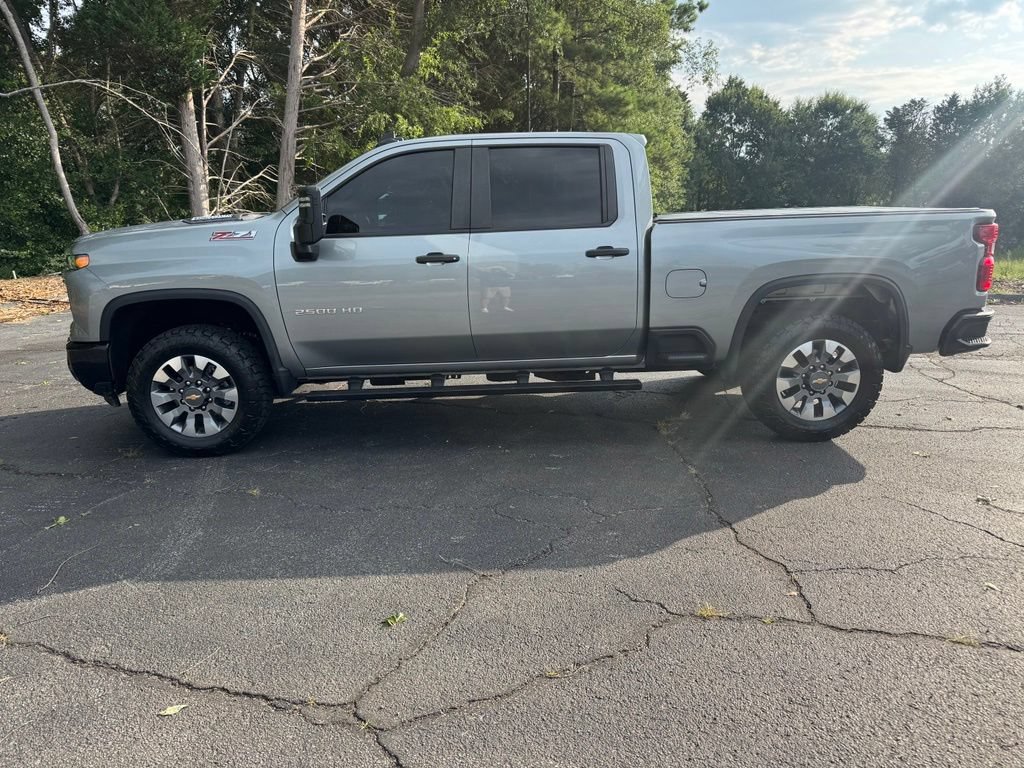 Used 2024 Chevrolet Silverado 2500 Custom w/ Custom Value Package AWD/4WD video 2